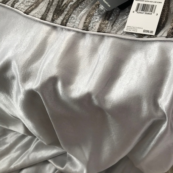 ADRIANNA PAPELL Embroidered Satin Hi-lo Gown - Picture 8 of 12